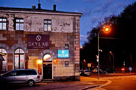 kluby jelenia góra|Skylab Music Club 